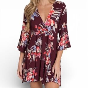 Billabong Tropical Floral Mini Dress M Burgundy Boho Skater Feminine Festival